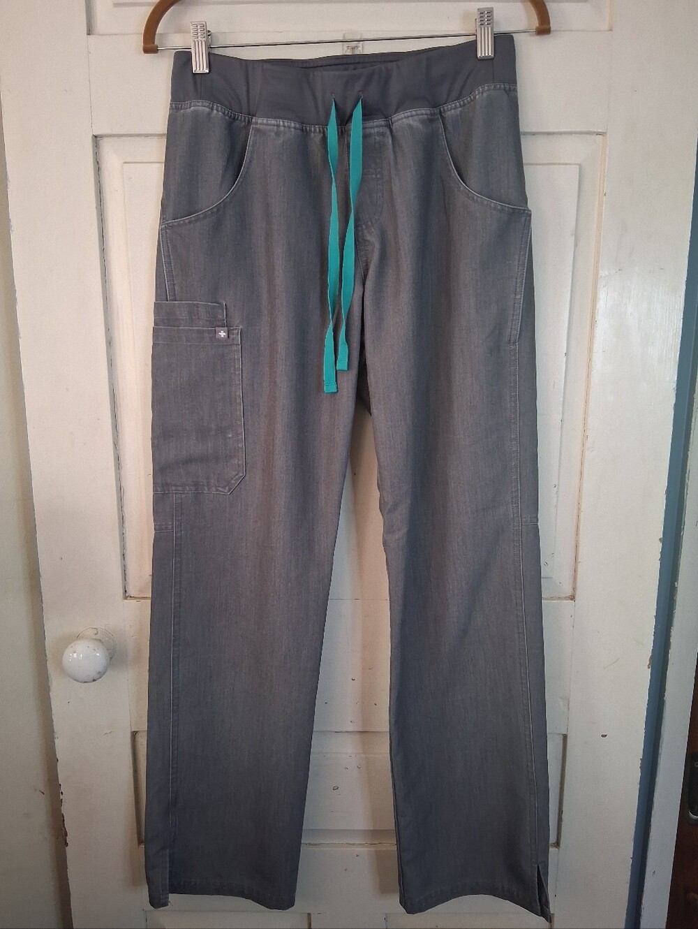 Figs Heather Gray Kade Cargo Scrub Pants with Teal Drawstring Women's Sz S